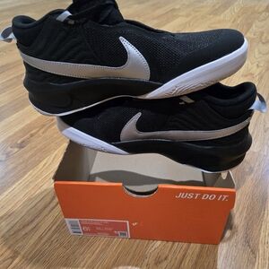 Nike Black and Silver Athletic Shoes